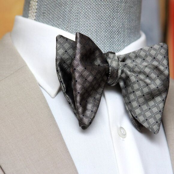 Men's Self-tied Bow Tie 100%Silk Big Butterfly Grey Ornament S661 - Picture 13 of 16